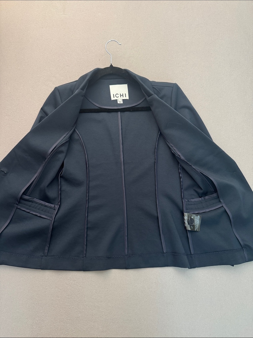 ICHI Women's Navy Blue Tailored Single-Button Blazer, size Sm - Picture 6 of 6